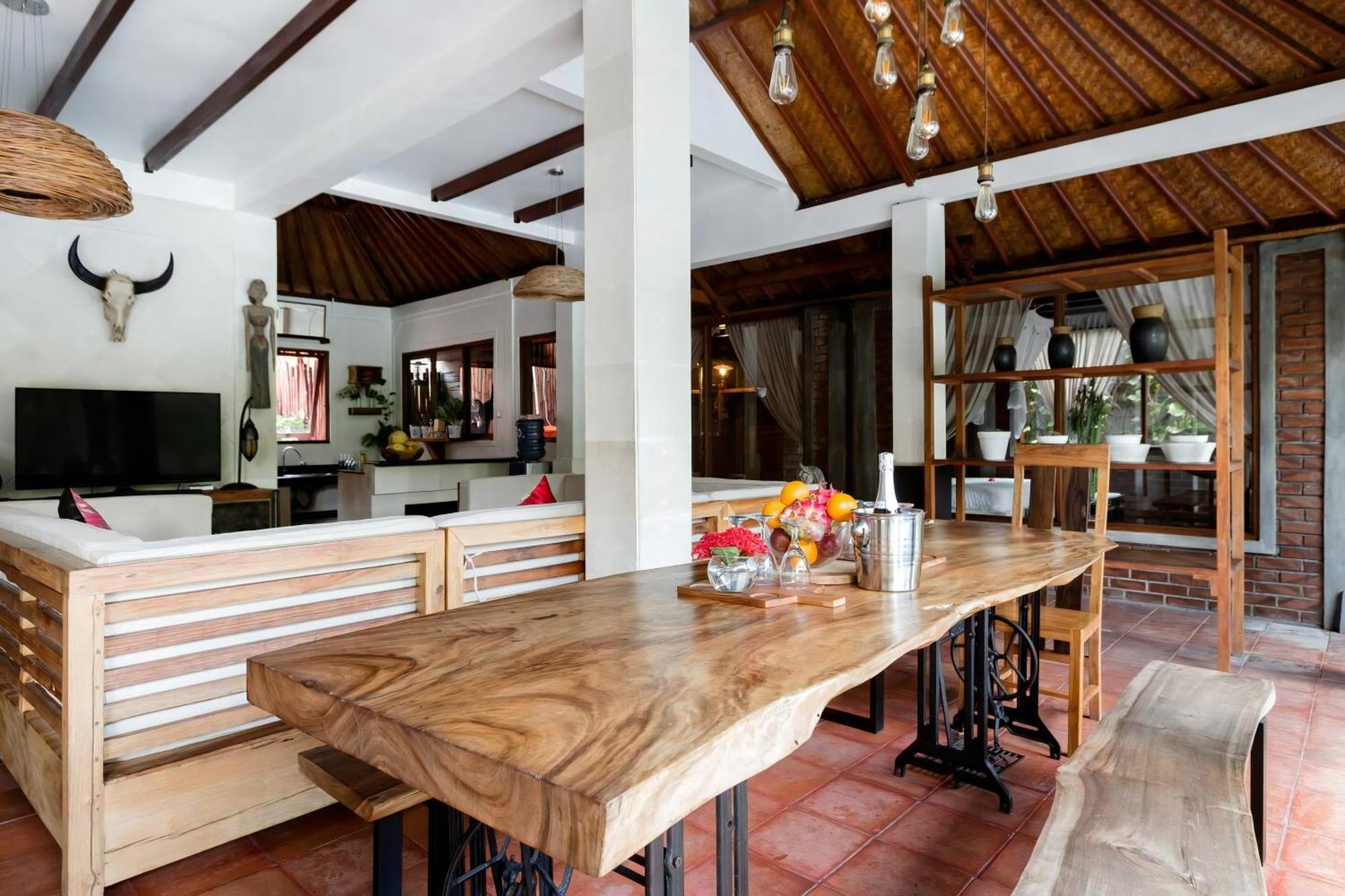 Oberoi Luxury - In Heart * Seminyak (Bali)