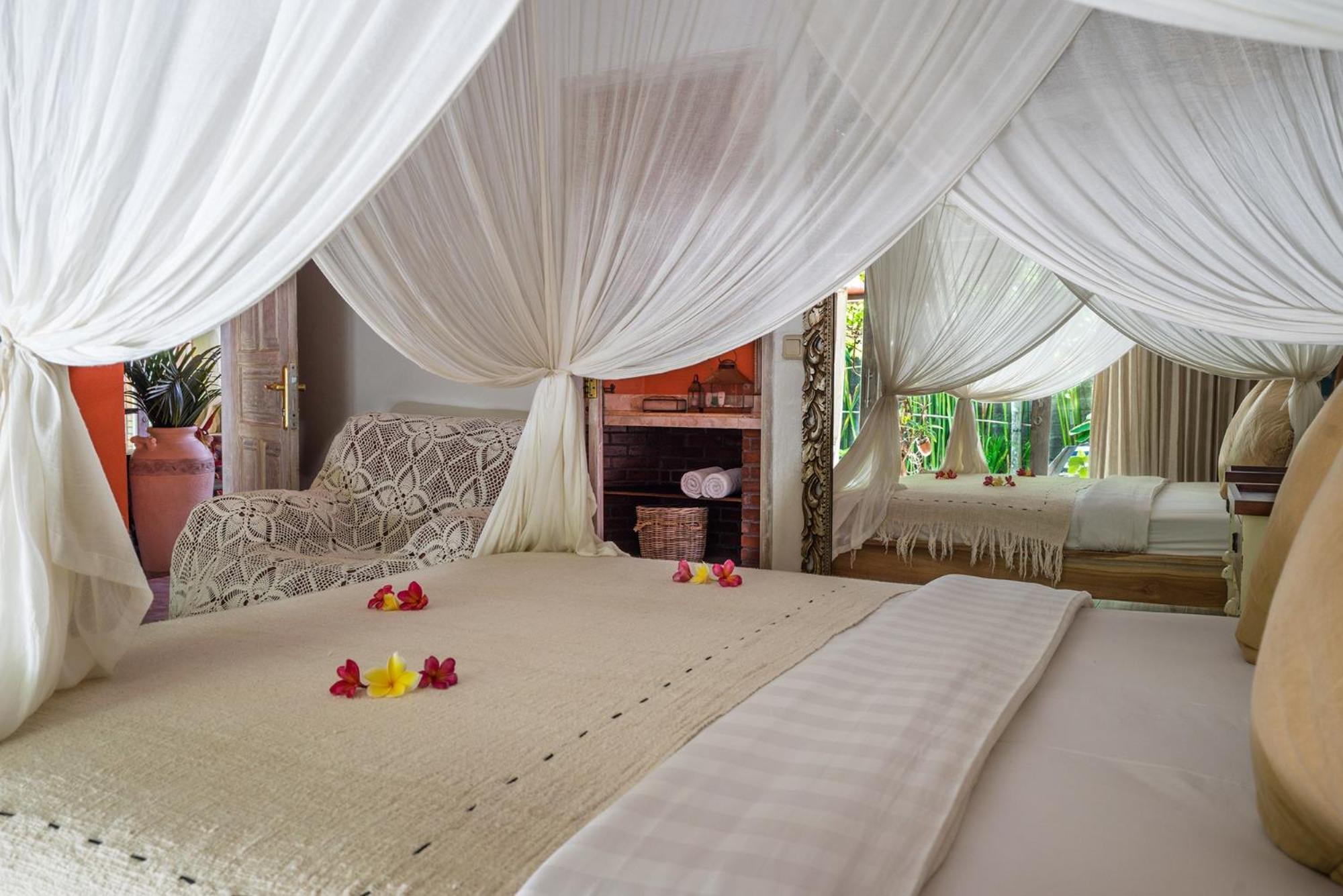 Oberoi Luxury - In Heart Villa