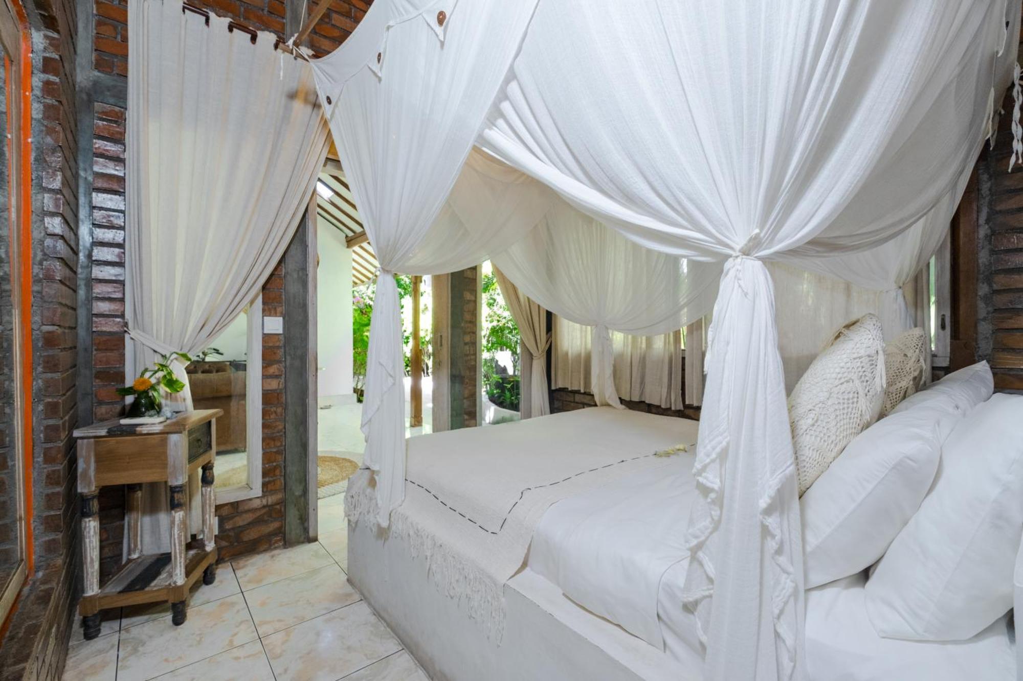 Villa Oberoi Luxury - In Heart Seminyak (Bali)